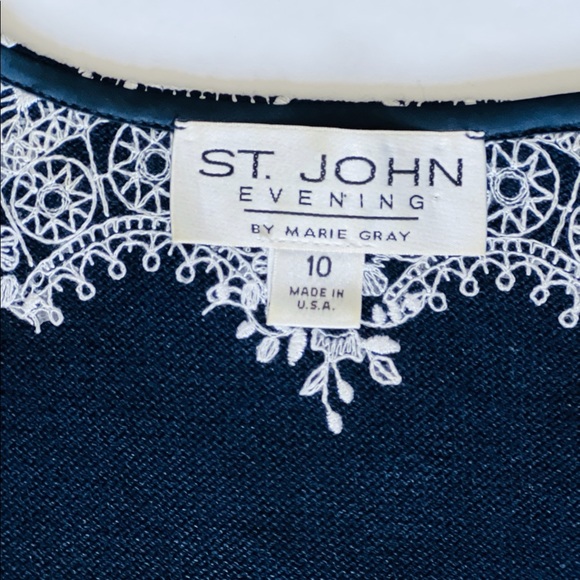 St. John 3-piece ensemble. - Picture 2 of 14